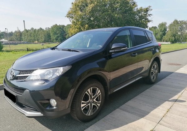 Toyota RAV4 cena 61800 przebieg: 241000, rok produkcji 2014 z Brodnica małe 326